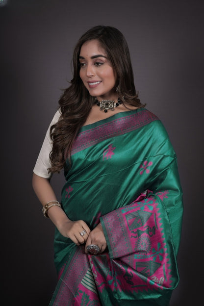 Timeless Handloom Raw Silk Saree with Zari Woven Work: Classic Elegance