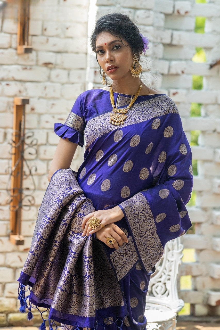 Exquisite Soft Banarasi Katan Silk Saree with Zari Woven Work